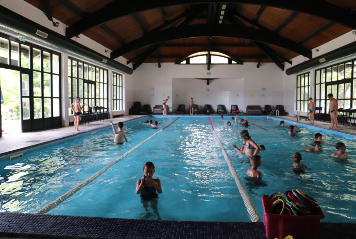 Nyári úszótábor a Gyarmati Dezső Tanuszoda és Termálfürdőben
