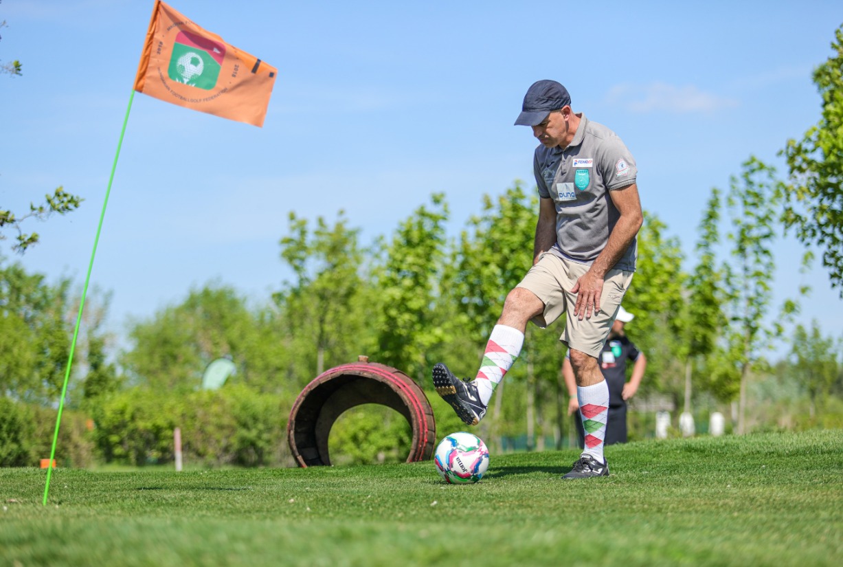 Univer Football-Golf Kupa