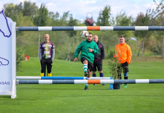 Univer Amatőr Football-Golf Kupa