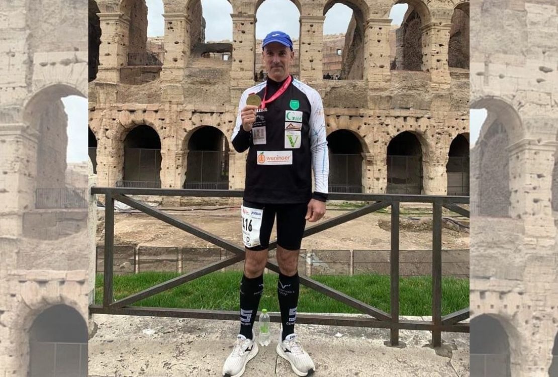Baukó Ferenc, a Hungarikum Liget sportszervezője sikerrel teljesítette a XXVIII. Róma Maratont