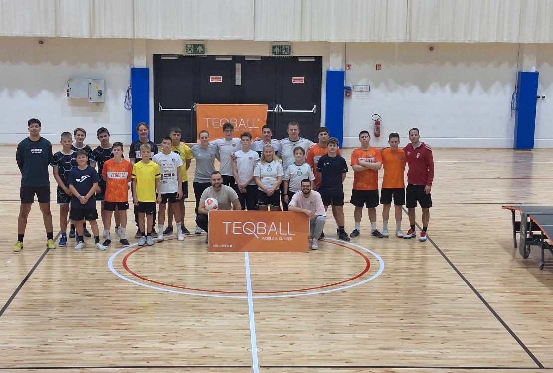 Teqball edzőtábor tartottak a Hungarikum Ligetben