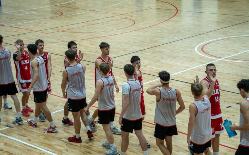 DSC08707-Enhanced-NR